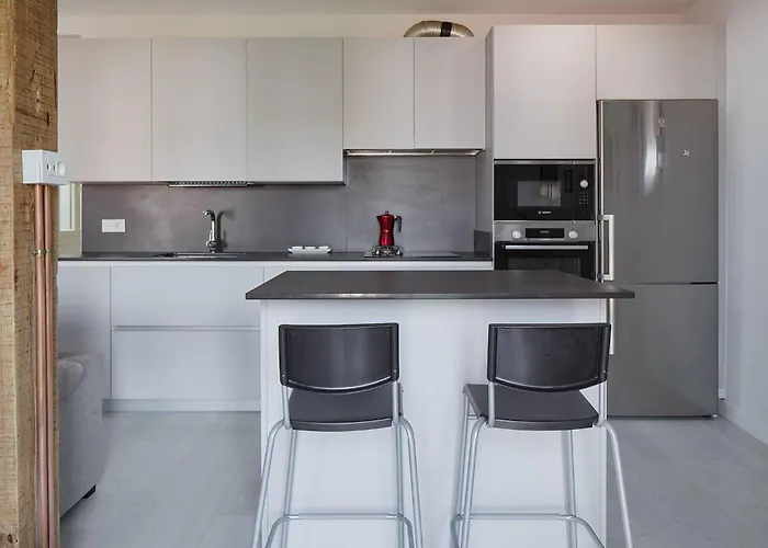 Earra - Casa Fabiola, Centro Y A 2 Min De La Playa *