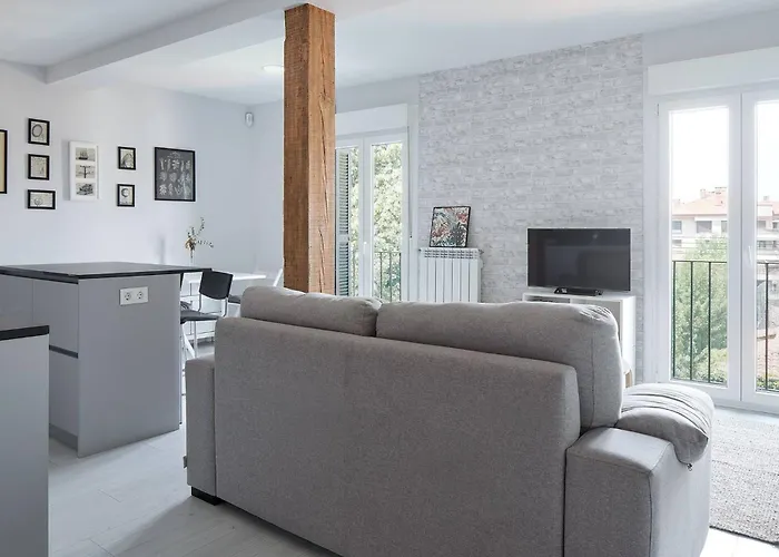 Earra - Casa Fabiola, Centro Y A 2 Min De La Playa Apartment