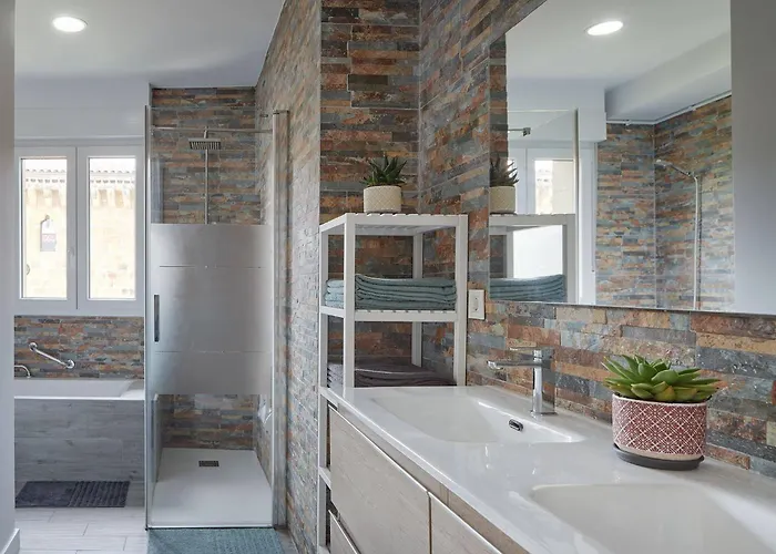 Apartment Earra - Casa Fabiola, Centro Y A 2 Min De La Playa