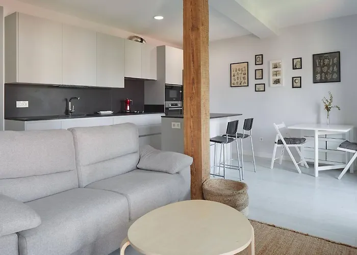 Apartment Earra - Casa Fabiola, Centro Y A 2 Min De La Playa Zarautz