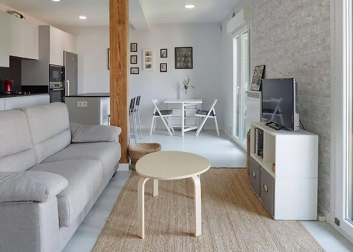 Earra - Casa Fabiola, Centro Y A 2 Min De La Playa Apartment